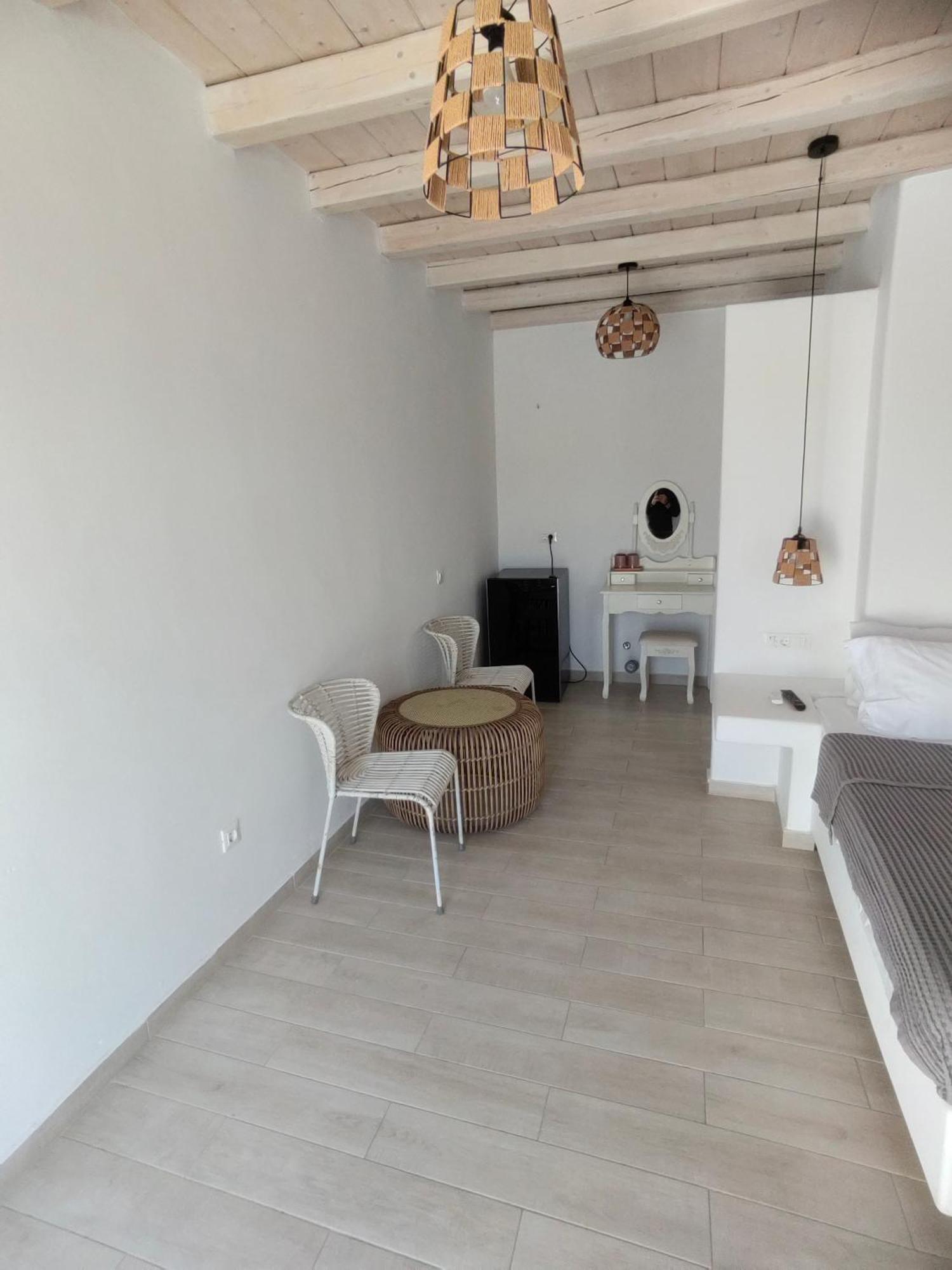 Ftelia Breeze Hotel Klouvas Exterior foto